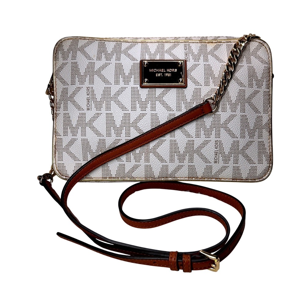Michael Kors Jet Set Travel Medium Crossbody Bag –‎ Vanilla / Acorn Trim